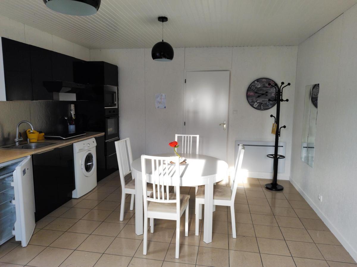 Appartement 38 M2, Au Calme Reposant, Près Du Puy /fou